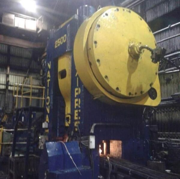 FORGING PRESS 2500 TON