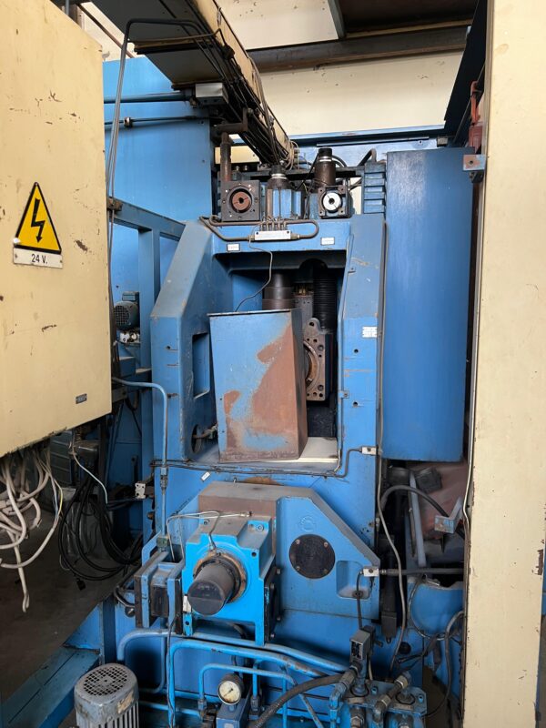 CNC HOBBING CIMA 260 22 - Image 4