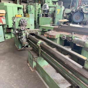 LATHE HMT NH 26 3 METER X 520