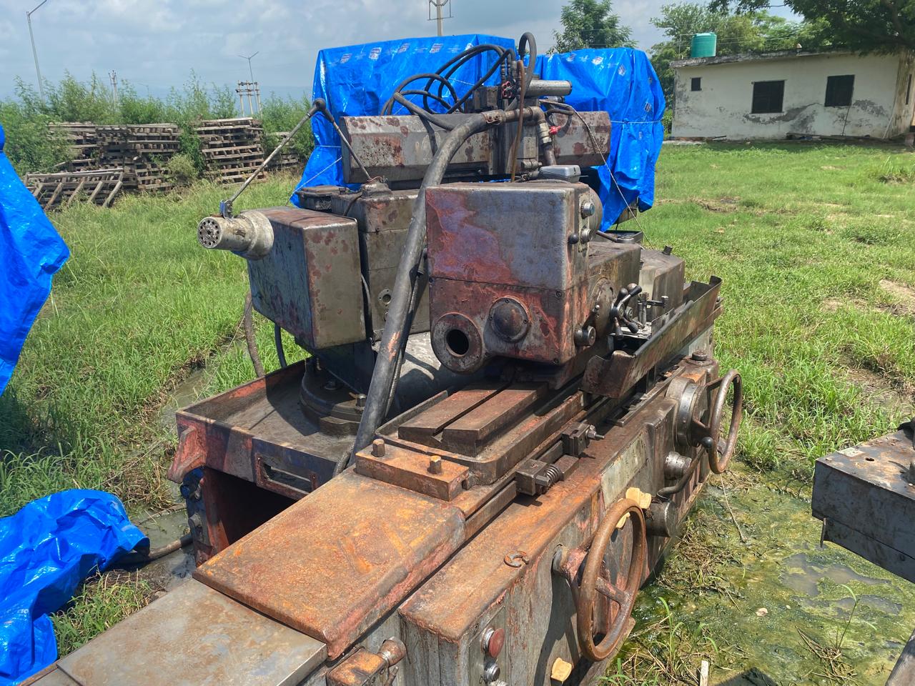 TOS ANGULAR HEAD GRINDER 630 - Image 5