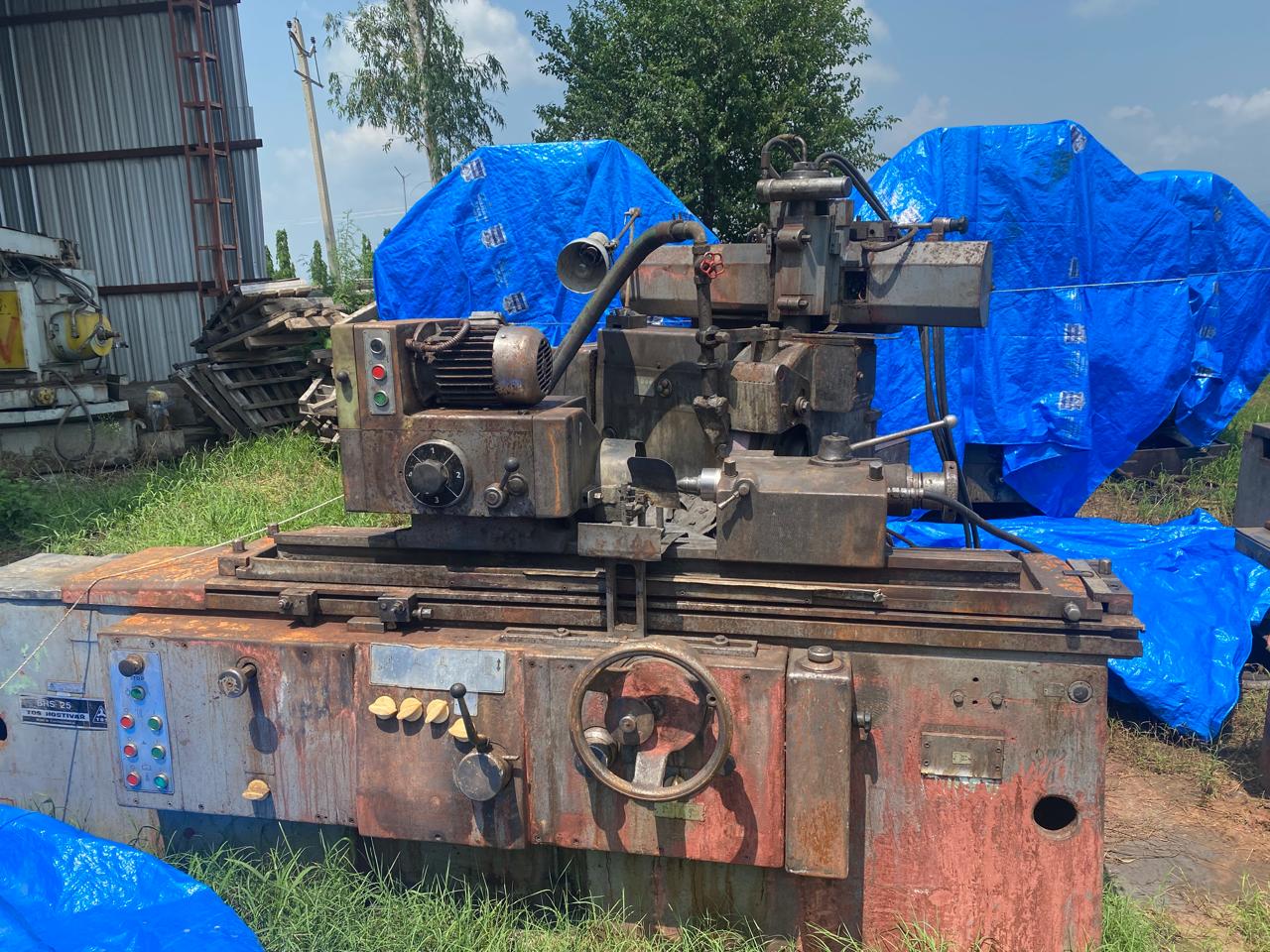 TOS ANGULAR HEAD GRINDER 630 - Image 6