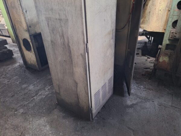 VTL TOS SKQ 12 CNC - Image 15