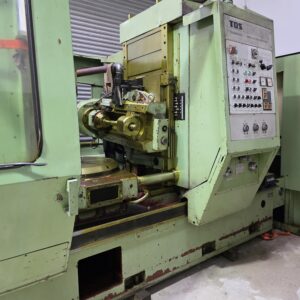 TOS OFA-71A GEAR HOBBING MACHINE (WITH CHANGE GEARS)