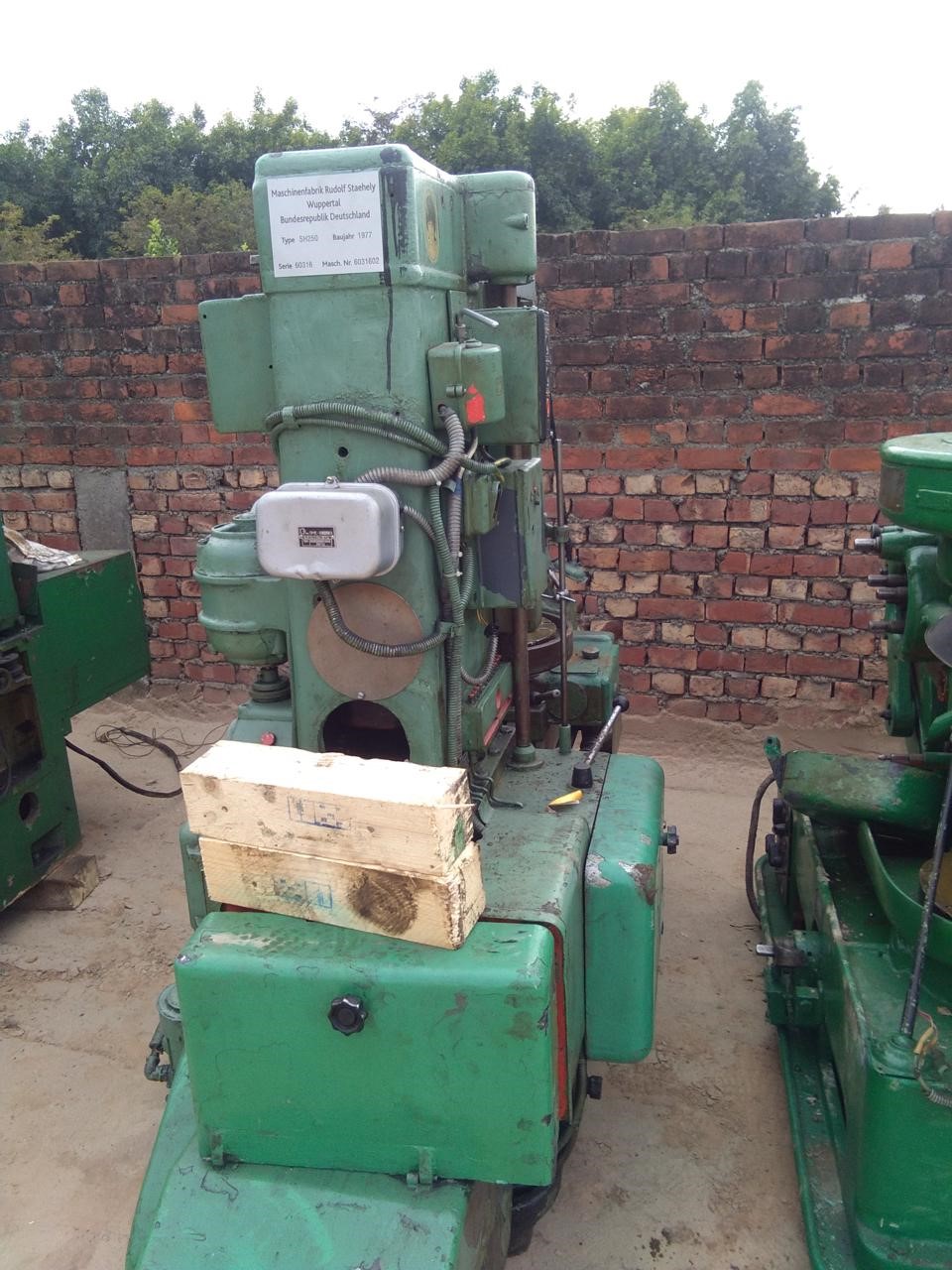 SH 250 PFAUTER HOBBING